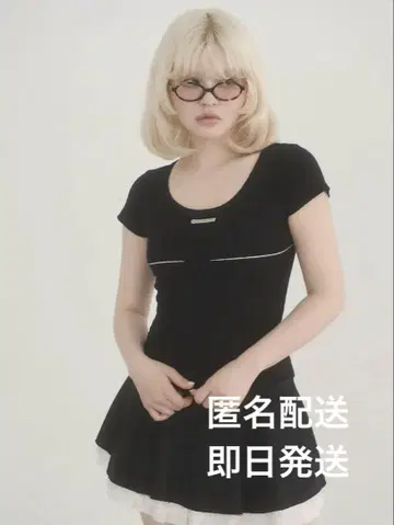 Putty ribbon tops black 미사용 새상품
