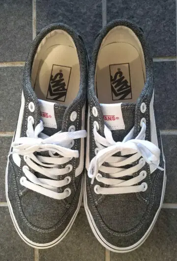 [새상품급] VANS 올드스쿨 그레이 26cm