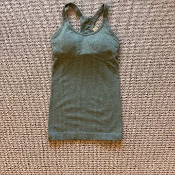 Lululemon 그린 탱크탑