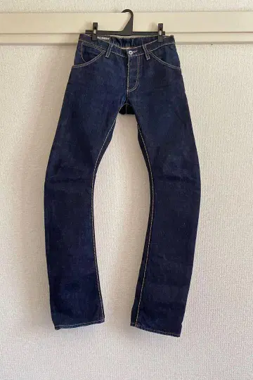 새상품급 ATTACHMENT 어태치먼트 바나나 데님 청바지 사이즈 1
