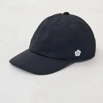 MARY QUANT 마리콴트 플라워 모티브 캡