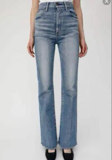 MOUSSY MVS FLARE 플레어 데님 24인치