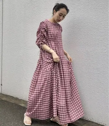 카스타네 시어 깅엄 셔링 드레스