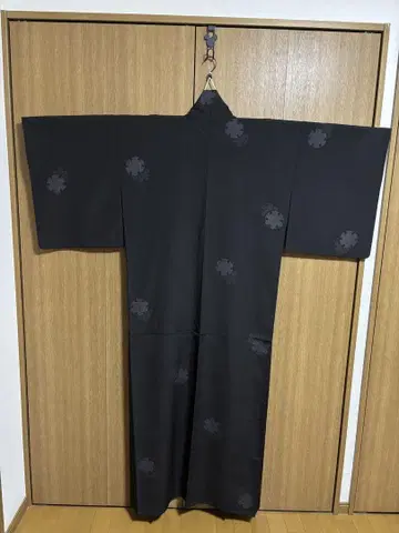 오메시(오메시) 고급스러운 눈꽃 패턴 진한 먹색 순수 실크