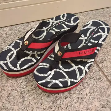 TOMMY HILFIGER 타미힐피거 통굽 샌들 사이즈 23.5