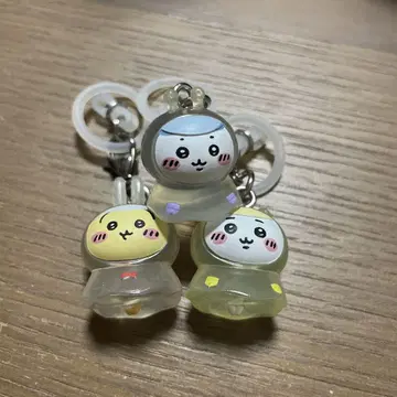 치이카와 메지루시 하치와레 토끼 치이카와