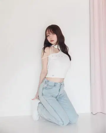 [정품] Claire 초커 탑 andmary