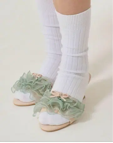 tina jojun 민트 그린 프릴 뮬