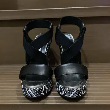 DIANA 다이애나 웨지솔 샌들 S 사이즈