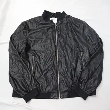 ZARA 블랙 가죽 지퍼 자켓 XL