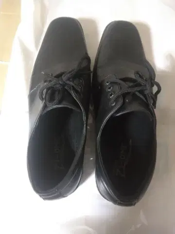 블랙 레이스업 슈즈 인도네시아산