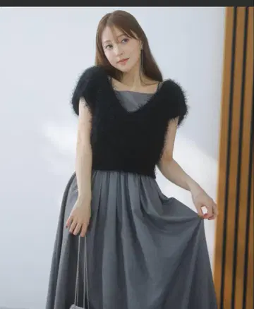슬리브리스 롱 원피스 그레이 x 블랙