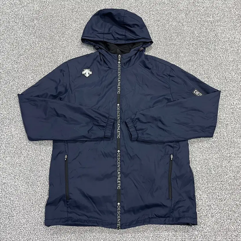 DESCENTE 데상트 [XL] Descente Men's Hooded Windbreaker Jacket