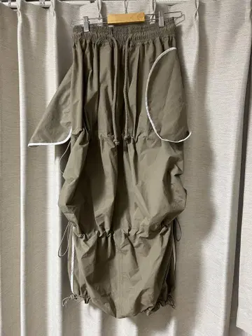 BASE CALM / 23FW 스커트