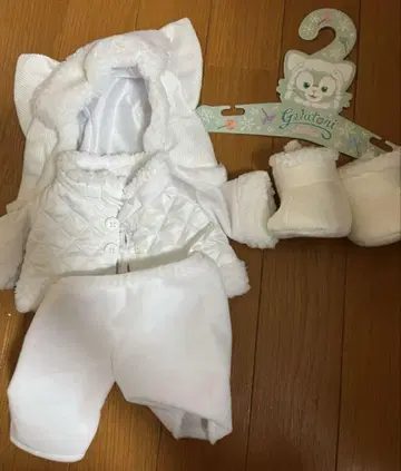 젤라토니 의상