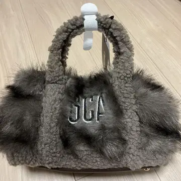 라빠르망 GCA EMB FAUX FUR PINT TOTE