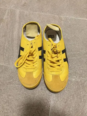 오니츠카타이거 스니커즈