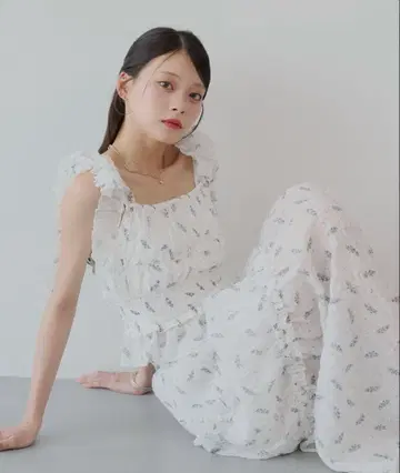 Chico 셔링 탱크+셔링 플레어 스커트