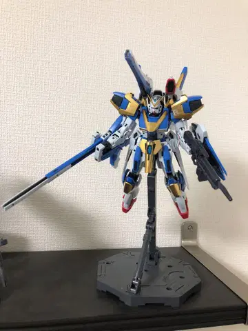 MG V2 어설트 버스터 건담 Ver.Ka 조립 완성품