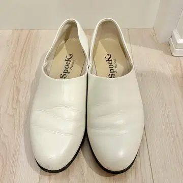 하루타 스포크 신발 화이트