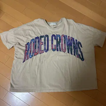 RODEO CROWNS 베이지 티셔츠