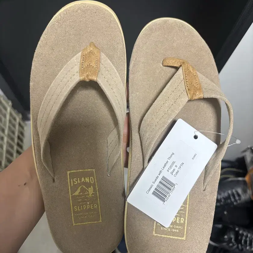 ★  SLIPPER ★ ULTIMATE SUEDE TAN アイランドスリッパ アイランドスリッパ ISLAND SLIPPER ULTIMATE SUEDE （NAVY