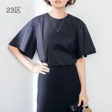 새상품급 23구 스트레치 프릴 슬리브 블라우스 풀오버 32