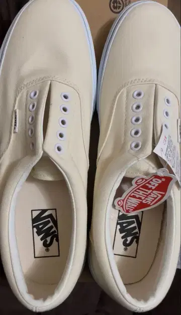 VANS 에라 크림색 27.5cm