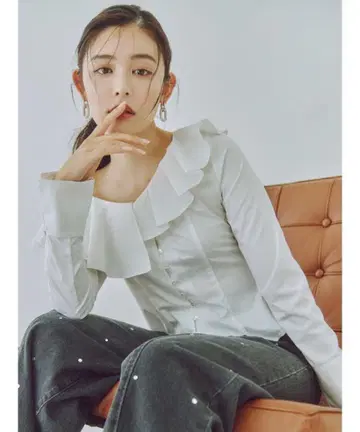 SNIDEL 스나이델 아지메 플레어 블라우스