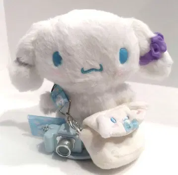 산리오 시나모롤  봉제인형 숄더백 카메라