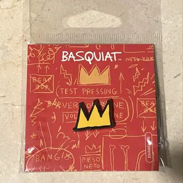 바스키아 핀 배지 crown