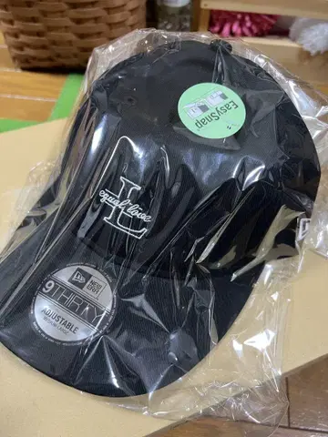 이코러브 NEWERA 캡 이코러브 = LOVE 뉴에라