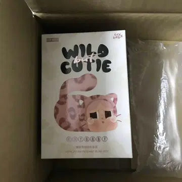 CRYBABY Wild but Cutie Series 봉제 인형 펜던트