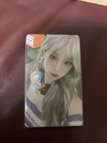 gidle i-dle 아이들 타워 레코드 카페 cafe 우기