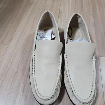 ZARA 베이지 로퍼 38