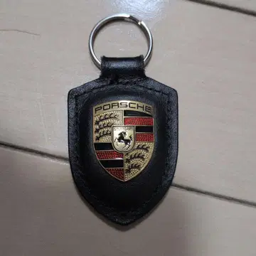 Porsche 가죽 키링 쉴드형