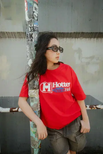 hth 레드 로고 티셔츠 반팔