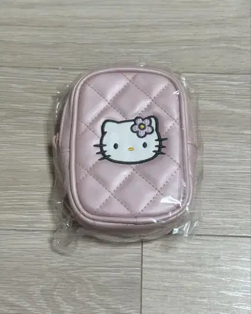 [새상품] 산리오 헬로키티 핑크 퀼트 파우치
