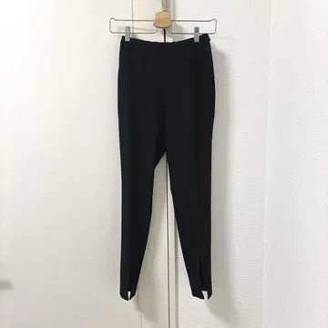[미사용] LE PHIL 팬츠 슬릿
