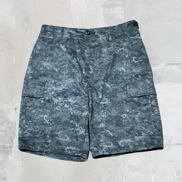 ROTHCO digital camo cargo shorts