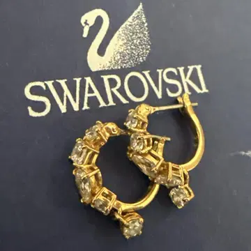 SWAROVSKI 귀걸이