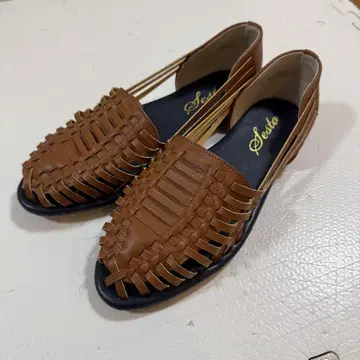 세스토 땋은 메쉬 구르카 샌들 3L 새상품 시착만