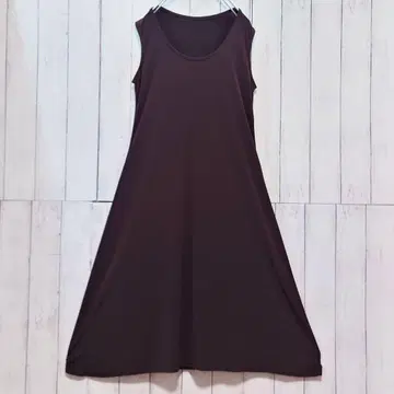 Tomomi 다크 브라운 슬리브리스 롱 원피스