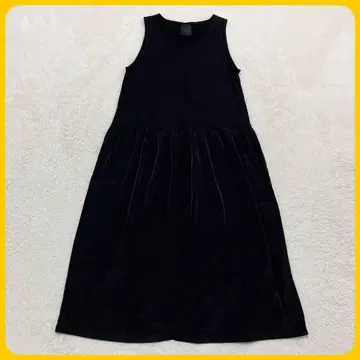 새상품급 늑대와 올빼미 블랙 절개 슬리브리스 롱 원피스