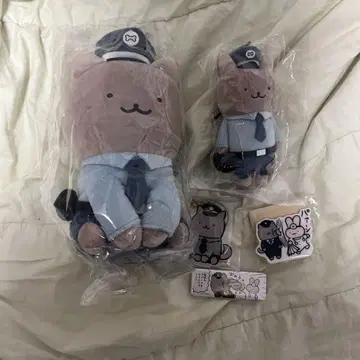 화이트 타이거와 블랙 타이거 봉제 인형 강아지 경찰관 S 정리