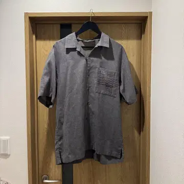 [ umberto ginocchietti ] 오픈 카라 셔츠