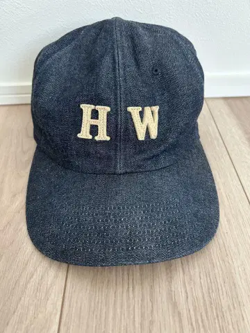 H.W.DOG 데님 캡