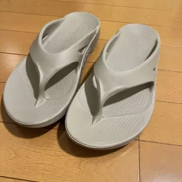 Oofos 베이지 샌들 우포스 27.0cm