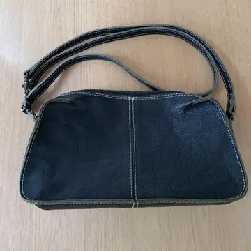 블랙 가죽 숄더백