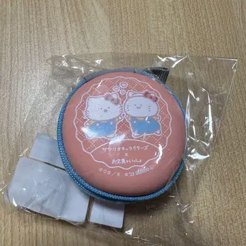 산리오 캐릭터즈 x 오분구와 함께 마카롱 케이스 키티 오분구 씨